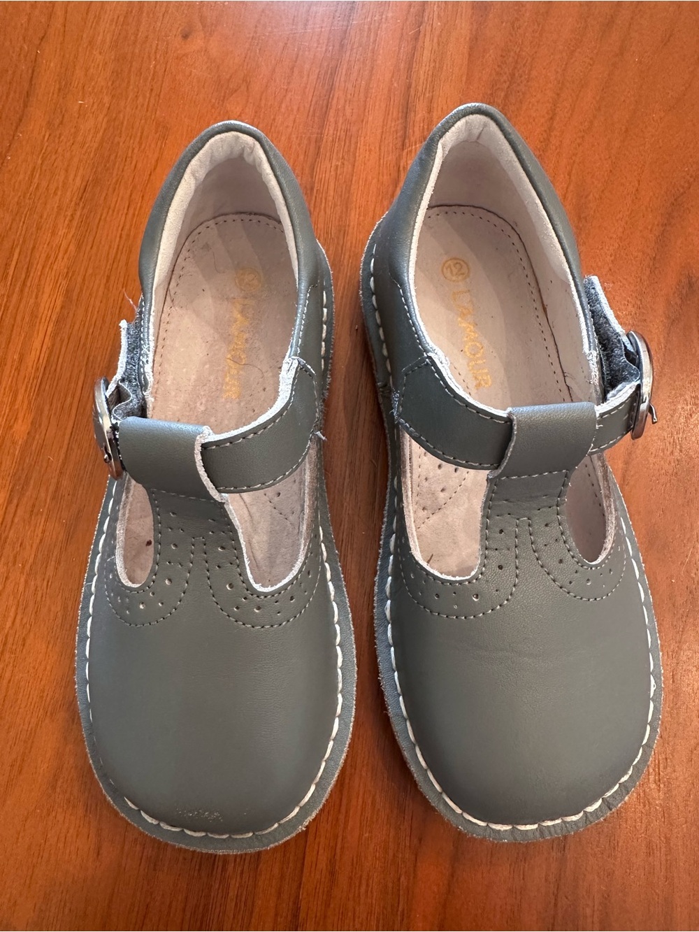L’Amour Leather Gray Mary Jane Shoes with Buckle size 12